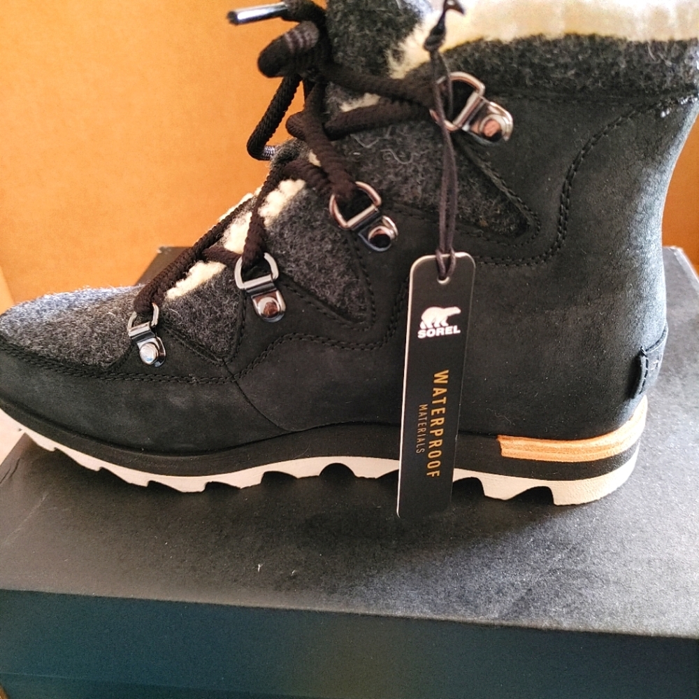 Women's Boots